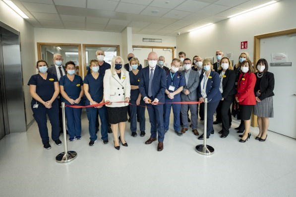Minister for Health Stephen Donnelly officially opens the 60-Bed Block at UHL with members of the renal team, Medicine Directorate team and executive management team Pic Don Moloney
